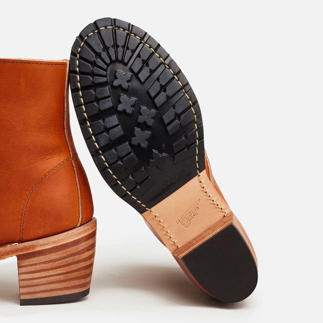 Clara Boot