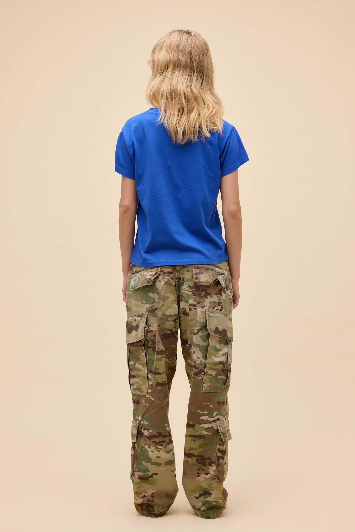 SUN RECORDS  X ELVIS FLOURISH BANNER SOLO TEE