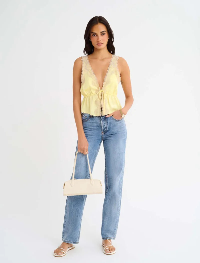 Lady Lace Top