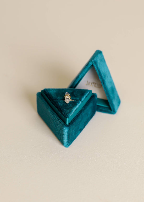 Velvet Jewelry Box - Triangle - Teal